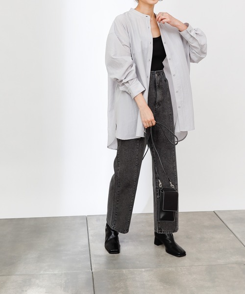 COLONY 2139（コロニートゥーワンスリーナイン）の「エステルワッシャーバンドカラー長袖シャツ（シャツ/ブラウス・レディース・グレー/モカ/オフホワイト・LARGE/MEDIUM）」の19枚目の写真