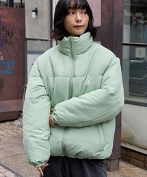 U.S. POLO ASSN.（ユーエスポロアッスン）の「U.S. POLO ASSN./ユーエスポロアッスン 別注 ロゴ刺繍 オーバーサイズ スタンド 中綿ジャケット（ダウンジャケット/コート）」