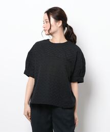 オーバーレースブラウス