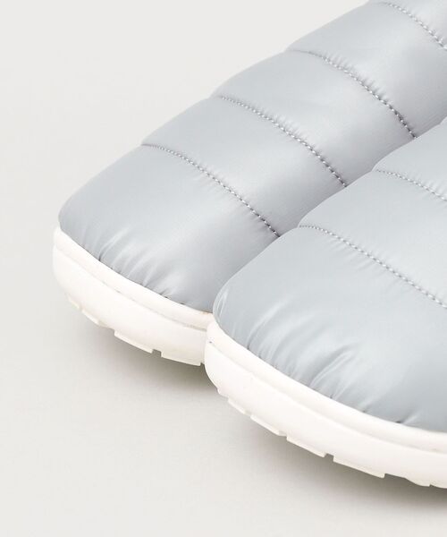 SUBU(スブ)の「nestwell×SUBU: WINTER SANDAL/ウインター サンダル(サンダル・メンズ・ライトグレー/ブラック/オリーブ・2/3)」の4枚目の写真
