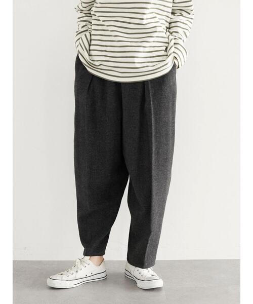 CRAFT STANDARD BOUTIQUE（クラフトスタンダードブティック）の「センタープレスコクーンパンツ　＊（スラックス・レディース・チャコールグレー/ブラウン・FREE）」の18枚目の写真