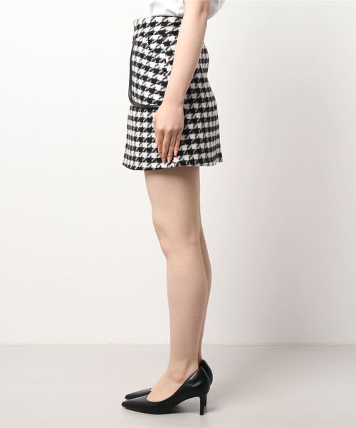 ANDGEEBEE（アンジービー）の「千鳥ミニスカート（スカート・レディース・ブラウン/ブラック・MEDIUM）」の6枚目の写真