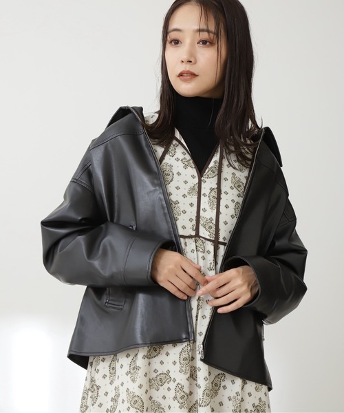 N.（N. Natural Beauty Basic）（エヌエヌナチュラルビューティーベーシック）の「フェイクレザーコーチブルゾン（ブルゾン・レディース・ブラック/ブラウン/イエロー・MEDIUM）」の2枚目の写真