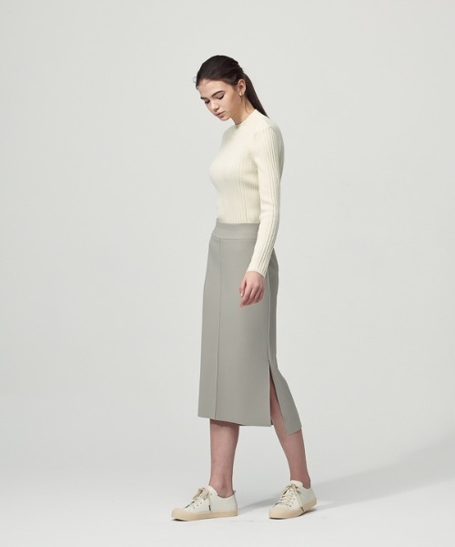 ACUD（アクド）の「【ACUD 】コンフォートマーメイドバンディングスカート / Comfort Mermaid Bending Skirt（スカート・レディース・ブラック/オフホワイト/オリーブ・SMALL/MEDIUM）」の15枚目の写真