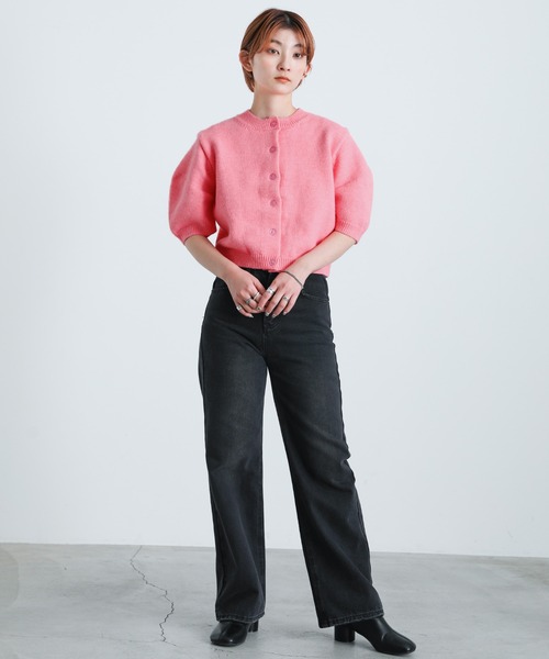 select MOCA(セレクトモカ)の「2022 SS クルーネックパフスリーブニット(ニット/セーター・レディース・ブラック/ピンク/ブルー・FREE)」の6枚目の写真