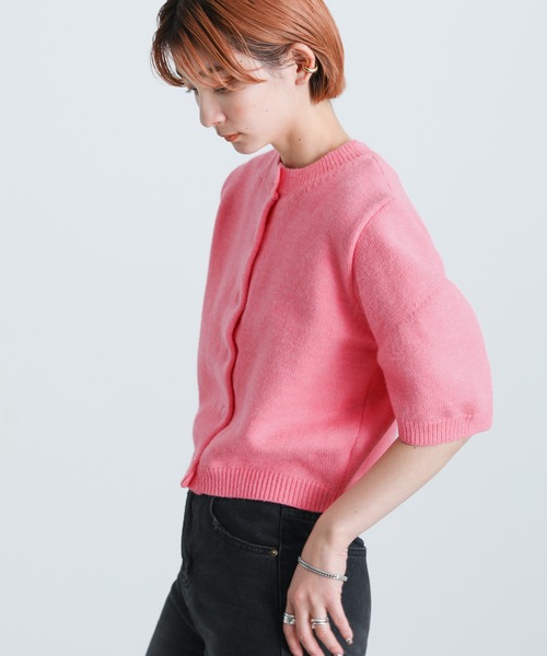 select MOCA(セレクトモカ)の「2022 SS クルーネックパフスリーブニット(ニット/セーター・レディース・ブラック/ピンク/ブルー・FREE)」の18枚目の写真