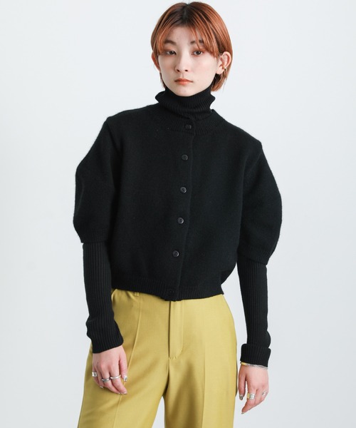 select MOCA(セレクトモカ)の「2022 SS クルーネックパフスリーブニット(ニット/セーター・レディース・ブラック/ピンク/ブルー・FREE)」の10枚目の写真