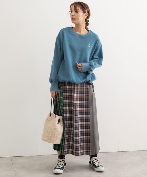 POU DOU DOU（プードゥドゥ）の「裏起毛裏毛ワイドトレーナー（Tシャツ/カットソー・レディース・ネイビー/アイボリー/ブルー/ピンク・3）」の12枚目の写真