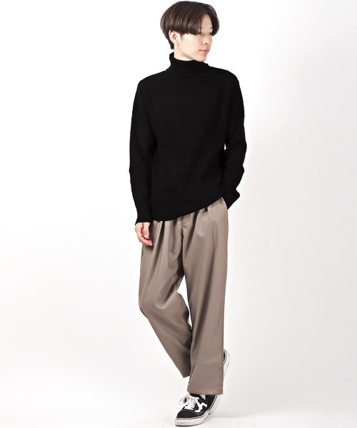 LUXSTYLE(ラグスタイル)の「7G片畦タートルネックニット(ニット/セーター・メンズ・ホワイト/ブラック・L/M/XL)」の6枚目の写真