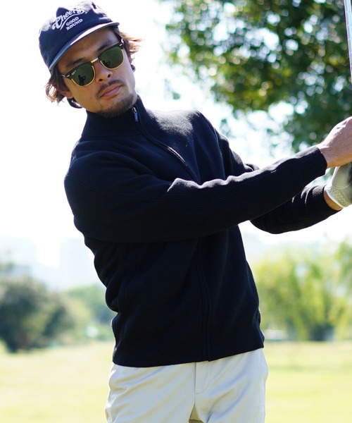 GIORDANO（ジョルダーノ）の「ハイネックZIPカーディガン（カーディガン/ボレロ・メンズ・ブラック/カーキ/ダークグレー・MEDIUM/LARGE/X-LARGE）」の2枚目の写真