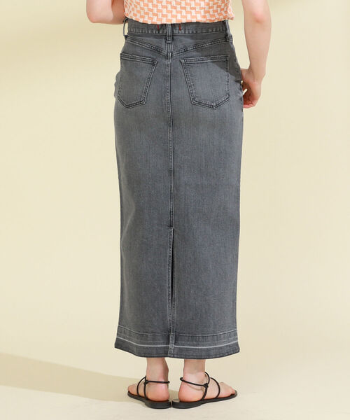 Ray BEAMS（レイビームス）の「RED CARD TOKYO / Evita デニム スカート（デニムスカート・レディース・チャコールグレー・1/0）」の3枚目の写真