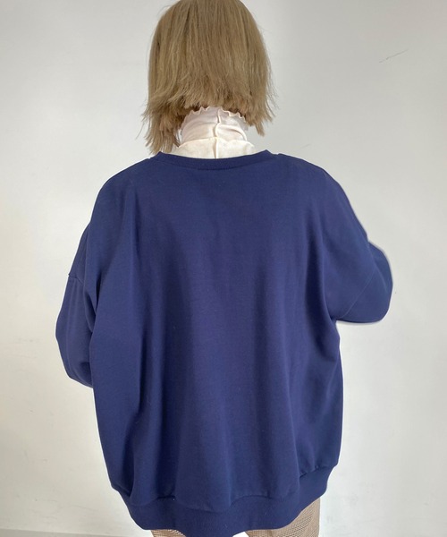 MLI'A（エムリア）の「古着風クロップドロゴスウェット（スウェット・レディース・ネイビー/ネイビー系1/ベージュ系3/ライトグリーン系/ライトグリーン/オートミール・M）」の21枚目の写真