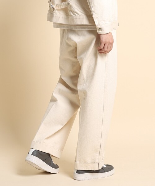 40ｃｔ＆525（フォーティーカラッツアンドゴーニーゴ）の「側章デザイン デニムスラックス（その他パンツ・メンズ・アイボリー/ネイビー系8・01/02/03/04）」の16枚目の写真