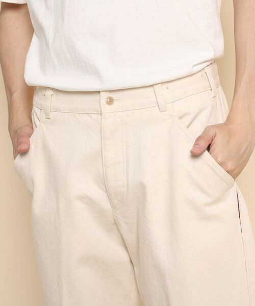 40ｃｔ＆525（フォーティーカラッツアンドゴーニーゴ）の「側章デザイン デニムスラックス（その他パンツ・メンズ・アイボリー/ネイビー系8・01/02/03/04）」の17枚目の写真