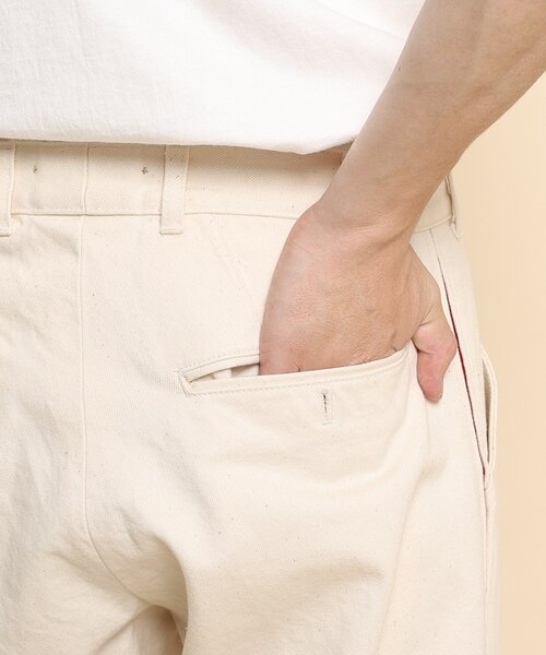 40ｃｔ＆525（フォーティーカラッツアンドゴーニーゴ）の「側章デザイン デニムスラックス（その他パンツ・メンズ・アイボリー/ネイビー系8・01/02/03/04）」の18枚目の写真