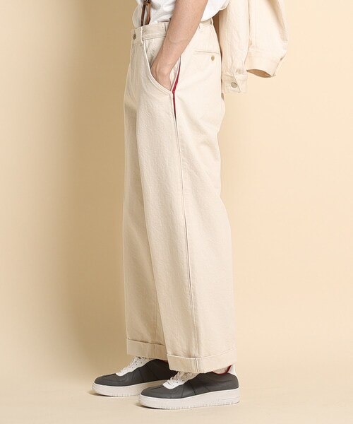 40ｃｔ＆525（フォーティーカラッツアンドゴーニーゴ）の「側章デザイン デニムスラックス（その他パンツ・メンズ・アイボリー/ネイビー系8・01/02/03/04）」の22枚目の写真