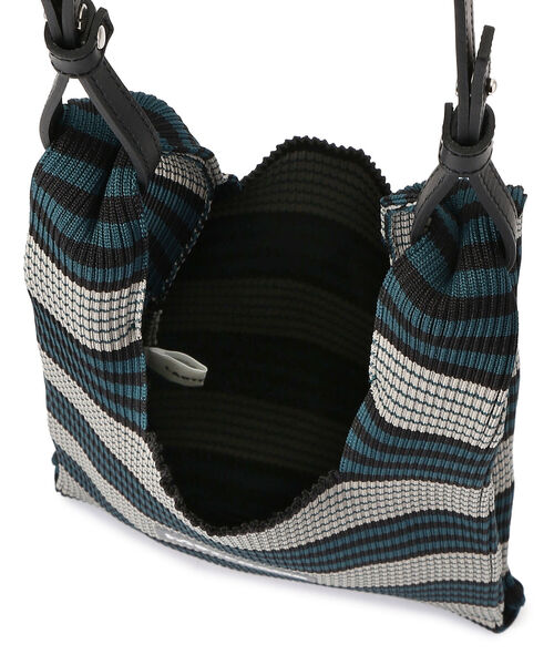 LASTFRAME(ラストフレーム)の「LASTFRAME/ラストフレーム/MULTICOLOR STRIPE MARKET BAG SMALL/マルチカラーストライプマーケットバッグ スモール(トートバッグ・メンズ・ダークグリーン/オレンジ/グリーン・FREE)」の18枚目の写真