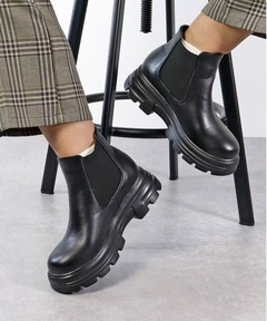 【新品未使用】クラークス　ブーツ Maye Palm メイパームブラックレザー Clarks Maye Palm / メイパーム （ブラックレザー