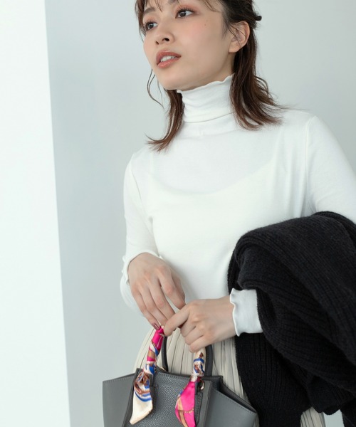 Edit Sheen（エディットシーン）の「ハイネックメロウカットソー（Tシャツ/カットソー・レディース・ブラック/ホワイト・MEDIUM）」の17枚目の写真