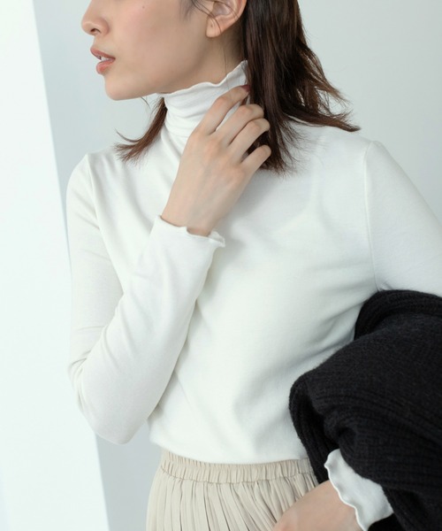 Edit Sheen（エディットシーン）の「ハイネックメロウカットソー（Tシャツ/カットソー・レディース・ブラック/ホワイト・MEDIUM）」の14枚目の写真