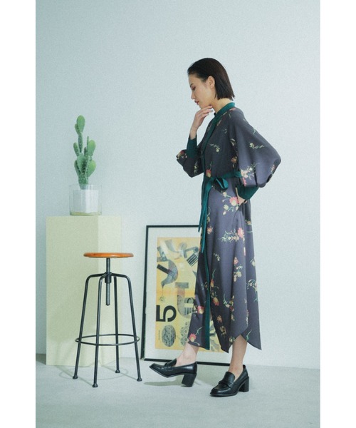 ROSE BUD（ローズバッド）の「ビンテージフラワープリントワンピース