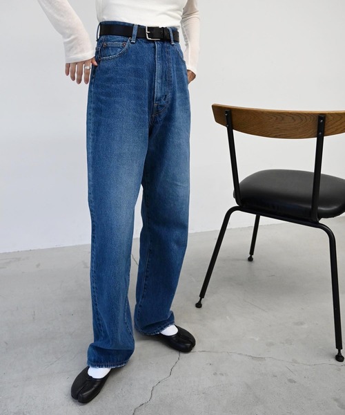 CANAL JEAN（キャナルジーン）の「YA-YA(ヤヤ) "Blooming"ハイウエストルーズデニムパンツ（デニムパンツ・レディース・ブルー・24/25/26）」の14枚目の写真