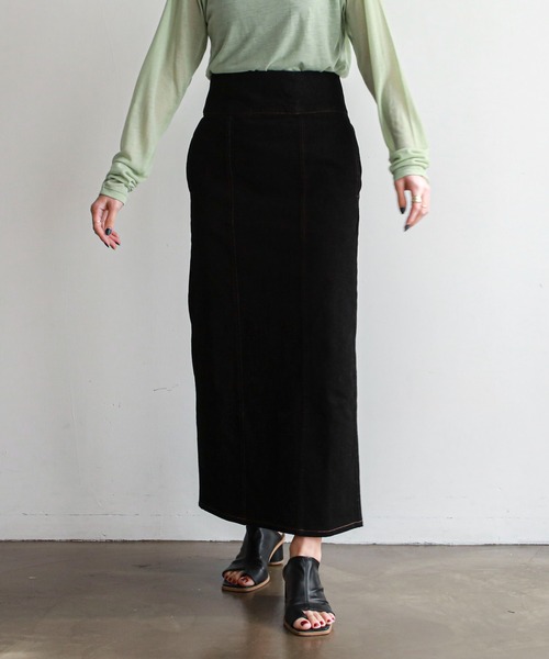 feepur（フェピュール）の「デニムカマーバンドタイトスカート（デニムスカート・レディース・ブラック/アイボリー/シルバーグレー・SMALL/MEDIUM）」の16枚目の写真