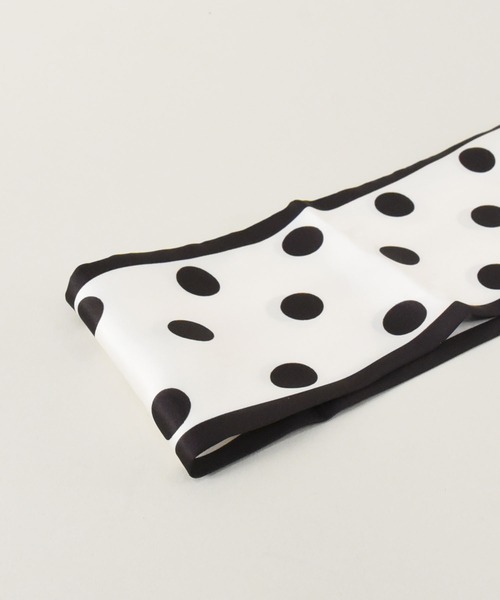 ma chere Cosette?（マシェールコゼット）の「ドット柄ツイリースカーフ（バンダナ/スカーフ・レディース・ホワイト系その他/ブラック系その他/ホワイト・FREE）」の8枚目の写真