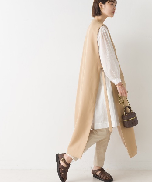 OMNES（オムネス）の「ノーカラーオープンサイドロングジレ（ベスト・レディース・ブラック/ベージュ/ライトカーキ・FREE）」の19枚目の写真