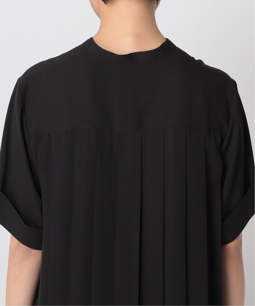 Simplicite（サンプリシテ）の「ブザムバックプリーツワンピース（ワンピース・レディース・ブラック/ベージュ/ブルー・FREE）」の22枚目の写真