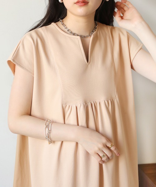 Bab（バブ）の「【Mサイズ・TLサイズ　選べる２サイズ】バックシャンティアードワンピース（ワンピース・レディース・カーキ/ライトグレー/ピンクベージュ/ブラック・TL/M）」の16枚目の写真