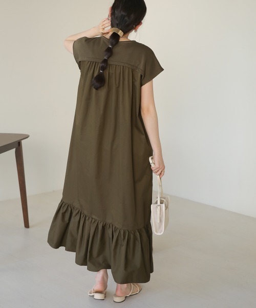 Bab（バブ）の「【Mサイズ・TLサイズ　選べる２サイズ】バックシャンティアードワンピース（ワンピース・レディース・カーキ/ライトグレー/ピンクベージュ/ブラック・TL/M）」の6枚目の写真