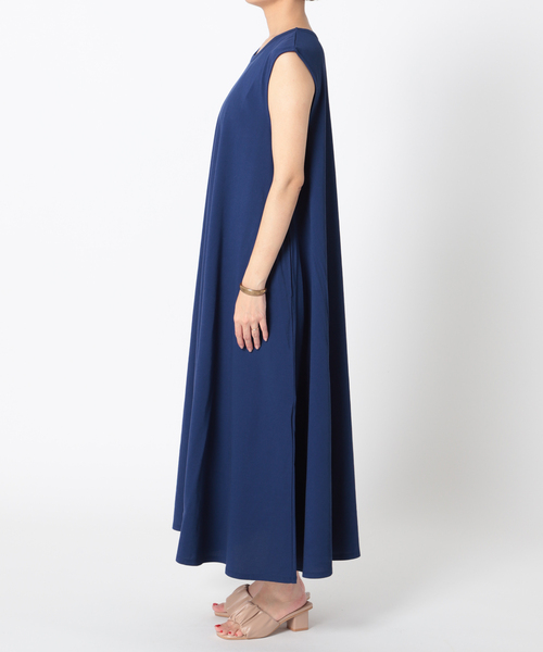 B.C STOCK（ベーセーストック）の「ノースリーブフレアワンピース（ワンピース・レディース・ブラック/カーキ/ネイビー/ベージュ・FREE）」の22枚目の写真