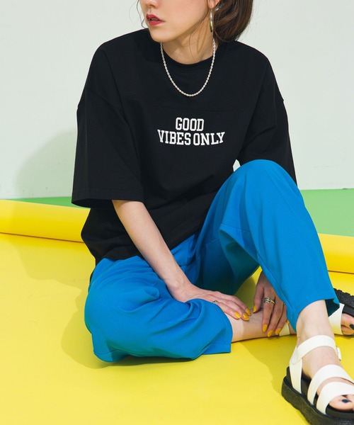 bohmal（ボマール）の「フットボールプリントロゴTシャツ（Tシャツ/カットソー・レディース・オフホワイト/ブラック・FREE）」の14枚目の写真