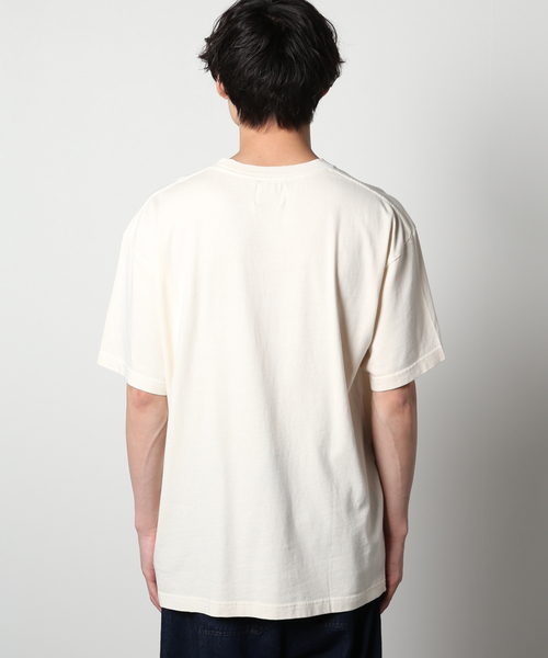 SALVAGE PUBLIC(サルベージパブリック)の「【SALVAGE PUBLIC/サルベージパブリック×JS】別注 ピグメント Tシャツ“Aloha”(Tシャツ/カットソー・メンズ・ブラック/アイボリー・LARGE/MEDIUM)」の6枚目の写真