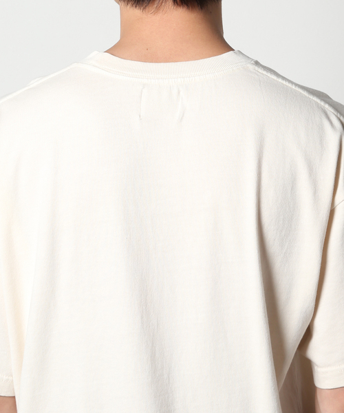 SALVAGE PUBLIC(サルベージパブリック)の「【SALVAGE PUBLIC/サルベージパブリック×JS】別注 ピグメント Tシャツ“Aloha”(Tシャツ/カットソー・メンズ・ブラック/アイボリー・LARGE/MEDIUM)」の8枚目の写真