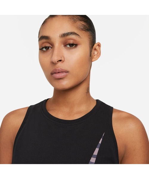 NIKE（ナイキ）の「NIKE/ナイキ WS DF　アイコン クラッシュ タンク トップ（タンクトップ・レディース・ピンク/ブラック・M/L/S）」の6枚目の写真