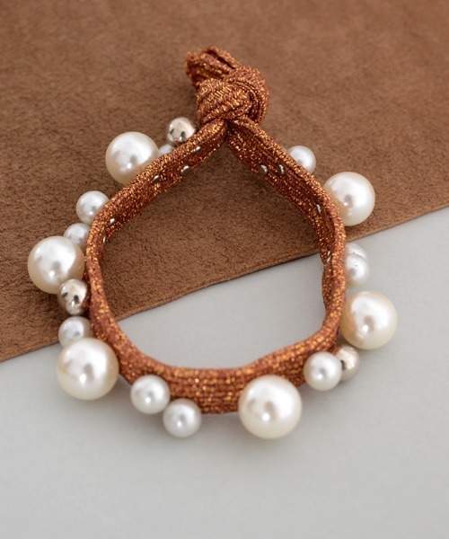 VIBGYOR Women（ヴィブジョー　ウィメン）の「【resonance】パール キラキラ ヘアゴム（ヘアゴム・レディース・ブラック/グレー/ピンク/シルバー/オレンジ/ブラック系1・FREE）」の20枚目の写真