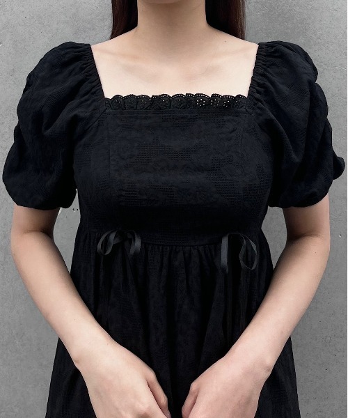 TITTY&CO.(ティティーアンドコー)の「【TITTY&CO.】コットンレースセットアップ(ワンピース・レディース・ライトブルー/ブラック/ベージュ・FREE)」の4枚目の写真