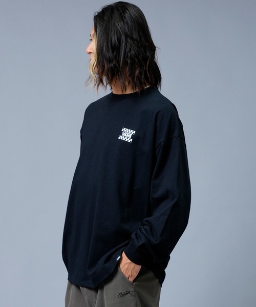 VANS(バンズ)の「【ムラサキスポーツ別注】VANS/バンズ チェッカーフラッグ バックプリントロンT 122K1020423(Tシャツ/カットソー・メンズ・ホワイト/ブラック/グレー・M/L/XL/XXL)」の14枚目の写真