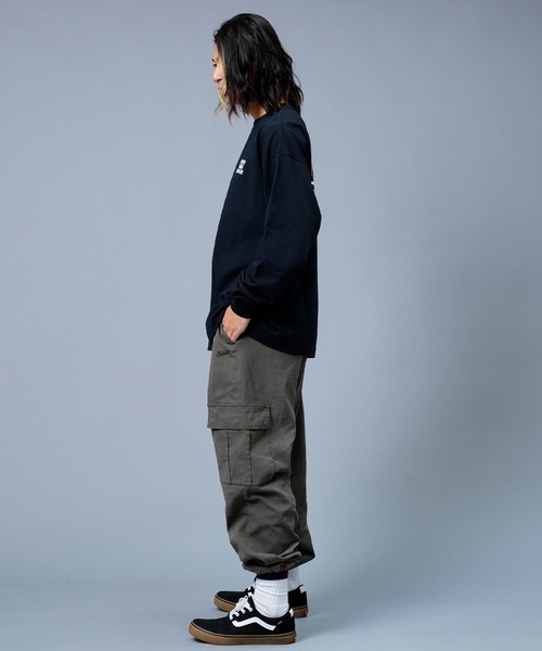 VANS(バンズ)の「【ムラサキスポーツ別注】VANS/バンズ チェッカーフラッグ バックプリントロンT 122K1020423(Tシャツ/カットソー・メンズ・ホワイト/ブラック/グレー・M/L/XL/XXL)」の19枚目の写真