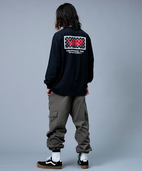 VANS(バンズ)の「【ムラサキスポーツ別注】VANS/バンズ チェッカーフラッグ バックプリントロンT 122K1020423(Tシャツ/カットソー・メンズ・ホワイト/ブラック/グレー・M/L/XL/XXL)」の22枚目の写真
