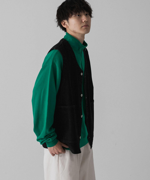 SENSE OF PLACE by URBAN RESEARCH（センスオブプレイスバイアーバンリサーチ）の「『ユニセックス』 Vネックデニムベスト（ベスト・メンズ・ブラック/インディゴブルー・MEDIUM/LARGE）」の4枚目の写真