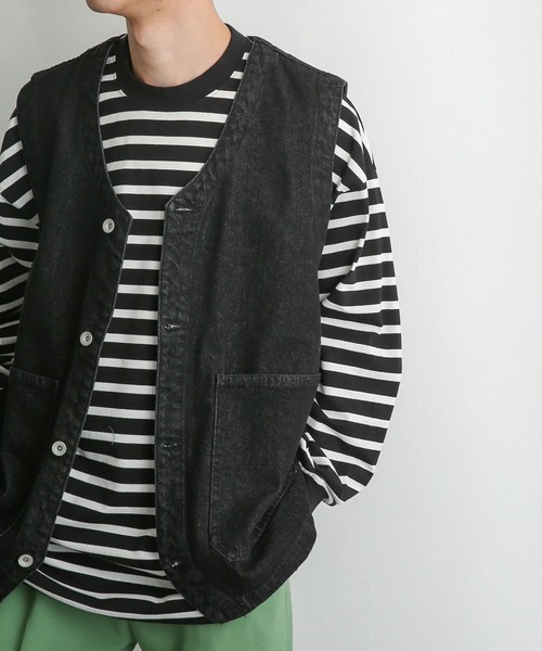 SENSE OF PLACE by URBAN RESEARCH（センスオブプレイスバイアーバンリサーチ）の「『ユニセックス』 Vネックデニムベスト（ベスト・メンズ・ブラック/インディゴブルー・MEDIUM/LARGE）」の10枚目の写真