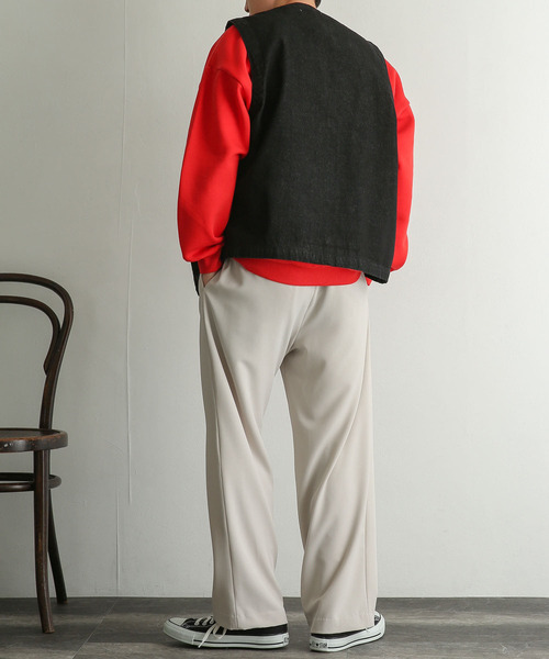 SENSE OF PLACE by URBAN RESEARCH（センスオブプレイスバイアーバンリサーチ）の「『ユニセックス』 Vネックデニムベスト（ベスト・メンズ・ブラック/インディゴブルー・MEDIUM/LARGE）」の17枚目の写真