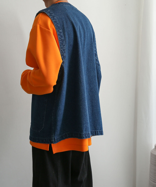 SENSE OF PLACE by URBAN RESEARCH（センスオブプレイスバイアーバンリサーチ）の「『ユニセックス』 Vネックデニムベスト（ベスト・メンズ・ブラック/インディゴブルー・MEDIUM/LARGE）」の21枚目の写真