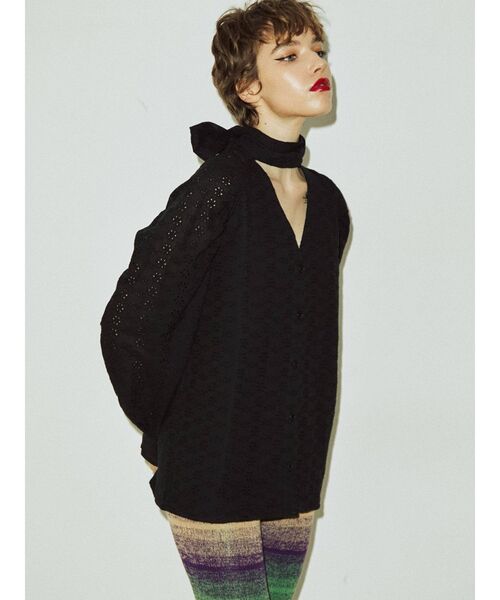 jouetie（ジュエティ）の「ボリュームスリーブリボンタイブラウス（シャツ/ブラウス・レディース・ピンク/イエロー/グリーン/クリア/その他1/その他2/オフホワイト/ブラック・MEDIUM）」の3枚目の写真