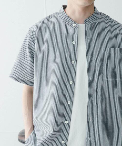 ITEMS URBANRESEARCH（アイテムズ アーバンリサーチ）の「『UR TECH Smart Linen Touch』ハイパフォーマンスリネン バンドカラーシャツ（シャツ/ブラウス・メンズ・ネイビー/グリーン/ストライプ/ロイヤルブルー・MEDIUM/LARGE）」の4枚目の写真