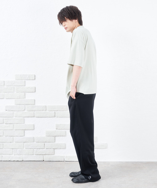 NIDO（ニド）の「if×NIDOモックネック半袖Ｔ（Tシャツ/カットソー・メンズ・グレイッシュベージュ/チャコールグレー・LARGE/MEDIUM）」の5枚目の写真