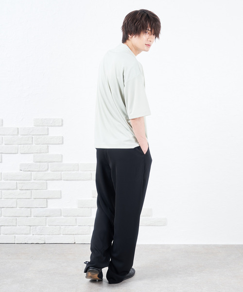 NIDO（ニド）の「if×NIDOモックネック半袖Ｔ（Tシャツ/カットソー・メンズ・グレイッシュベージュ/チャコールグレー・LARGE/MEDIUM）」の6枚目の写真